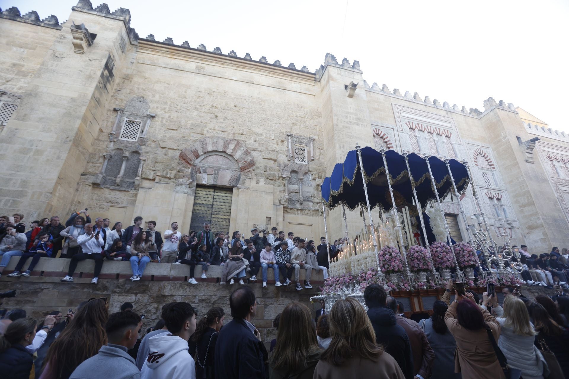 El regreso de la hermandad de la Estrella de Córdoba, en imágenes