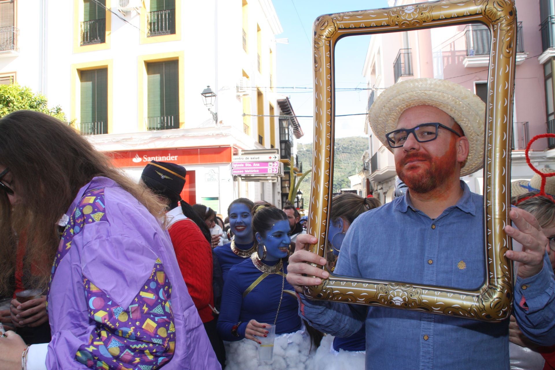 La colorida Pascua de los Moraos de Carcabuey, en imágenes