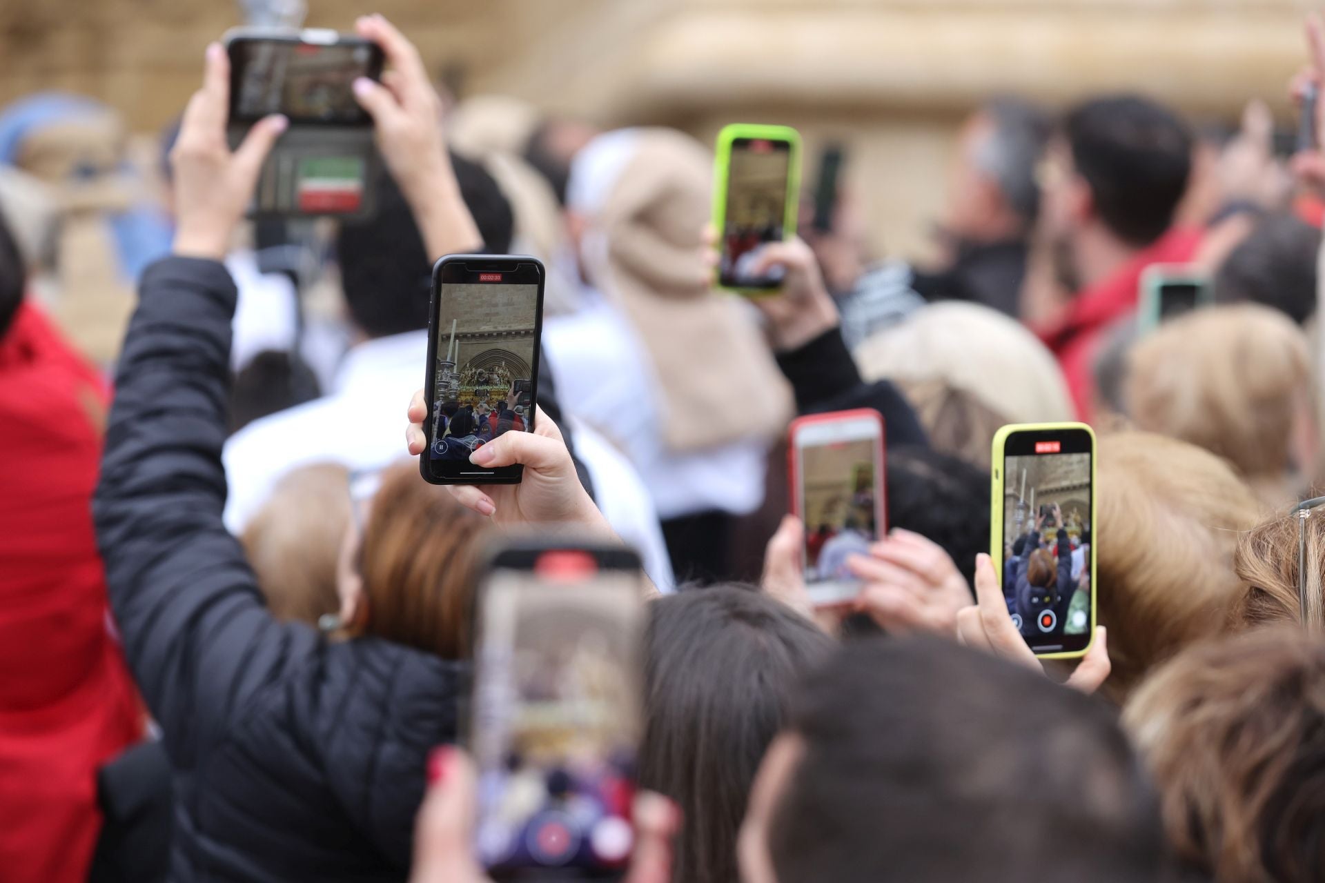 Las imágenes de la procesión del Resucitado del Domingo de Resurrección de Córdoba