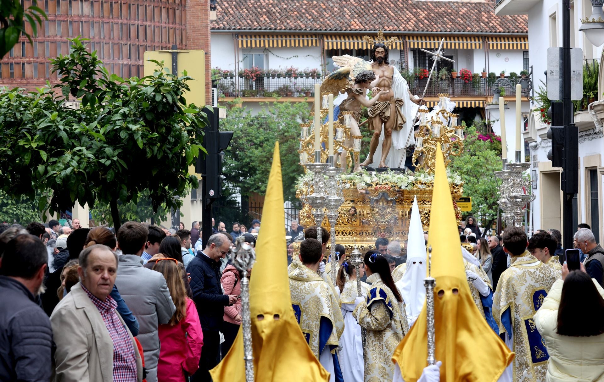 Las imágenes de la procesión del Resucitado del Domingo de Resurrección de Córdoba