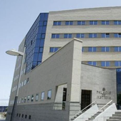 Arranca el juicio del acusado de agredir sexualmente a su hijastra en Tenerife
