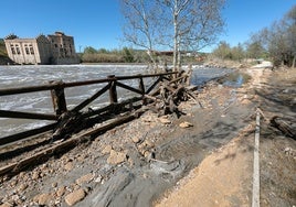 El Ayuntamiento destina 810.00 euros de fondos propios a paliar los daños de la crecida del Tajo