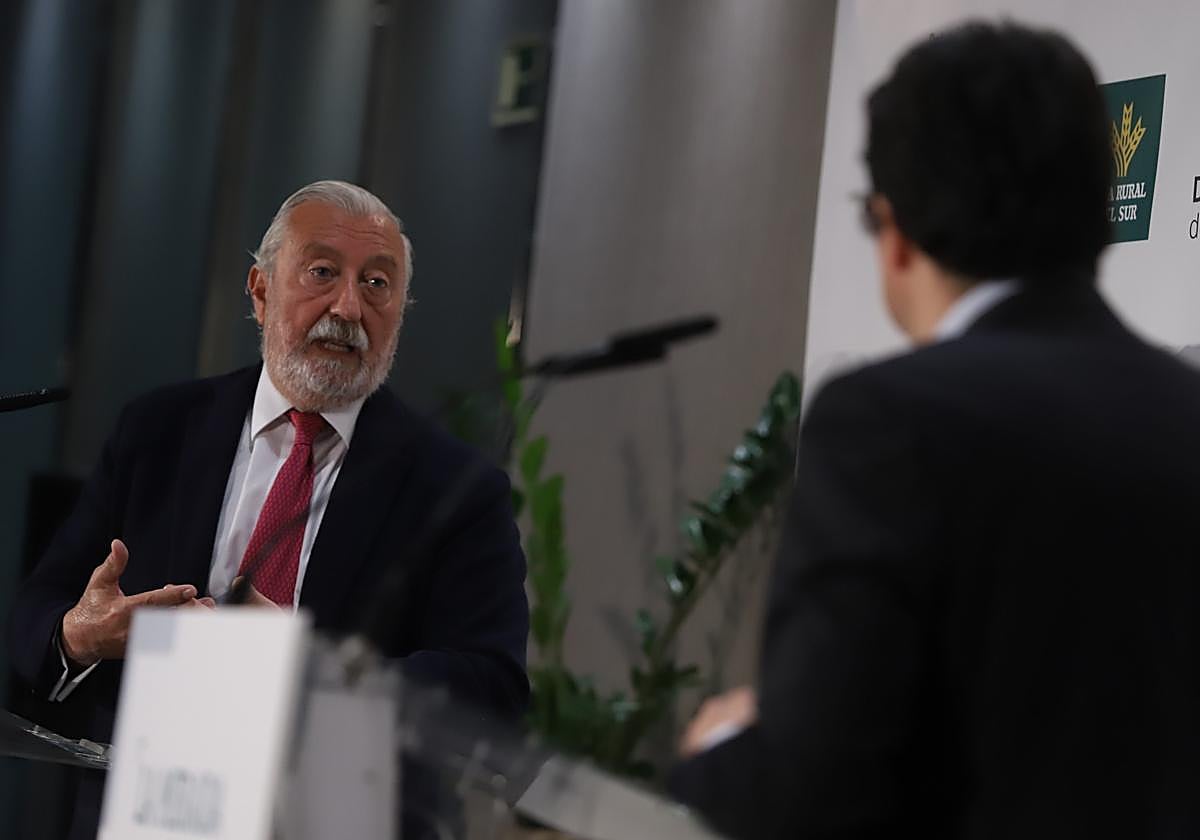 El presidente de Ecoraíl durante el turno de preguntas en La Mirada Económica