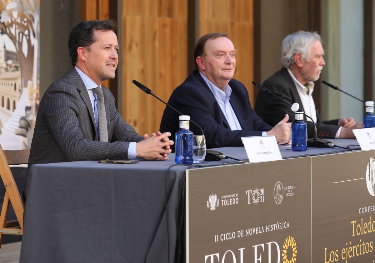 Carlos Velázquez, Gonzalo Giner y Antonio Pérez Henares