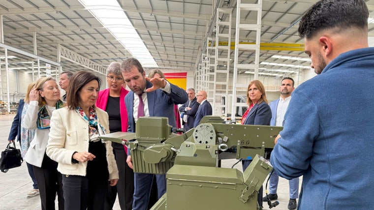 La polémica de las balas israelíes y el Gobierno de Sánchez pasa rozando al lanzacohetes que se fabricará en Córdoba