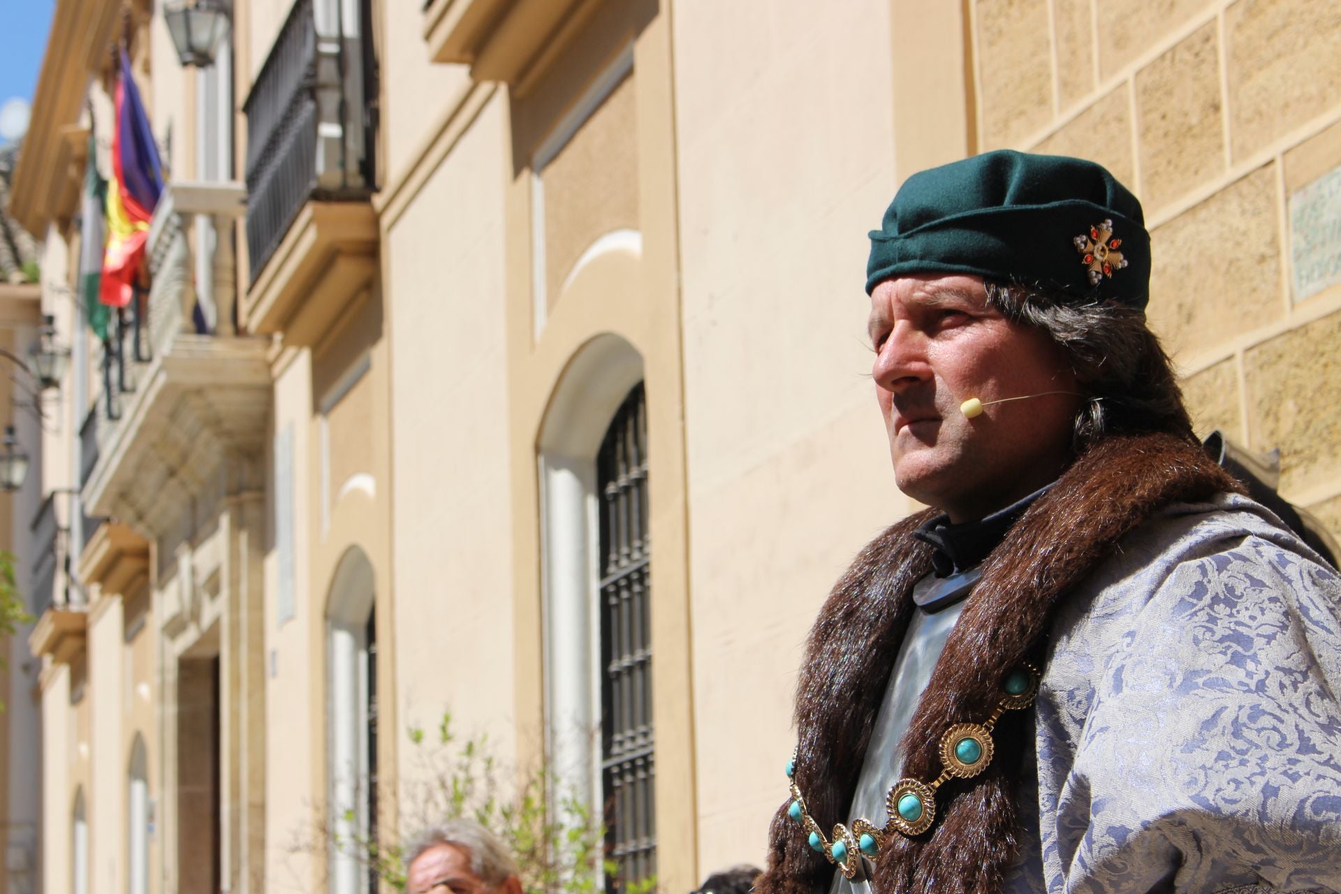 El espectacular desfile del Tercio de Olivares por las calles de Montilla, en imágenes