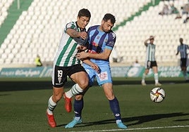 Fichajes Córdoba CF: el extremo Adri Fuentes vuelve a El Arcángel para la próxima temporada