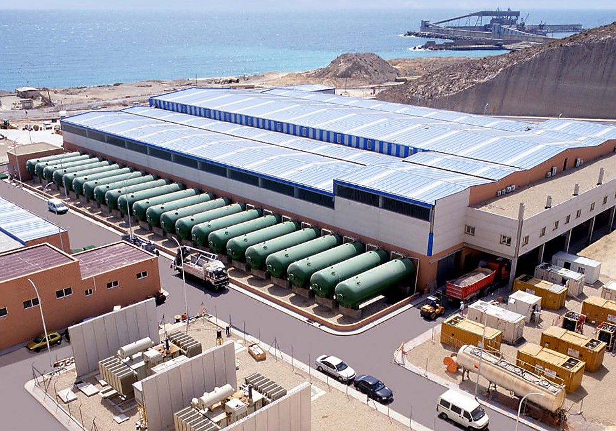 Imagen de archivo de la desaladora de Carboneras