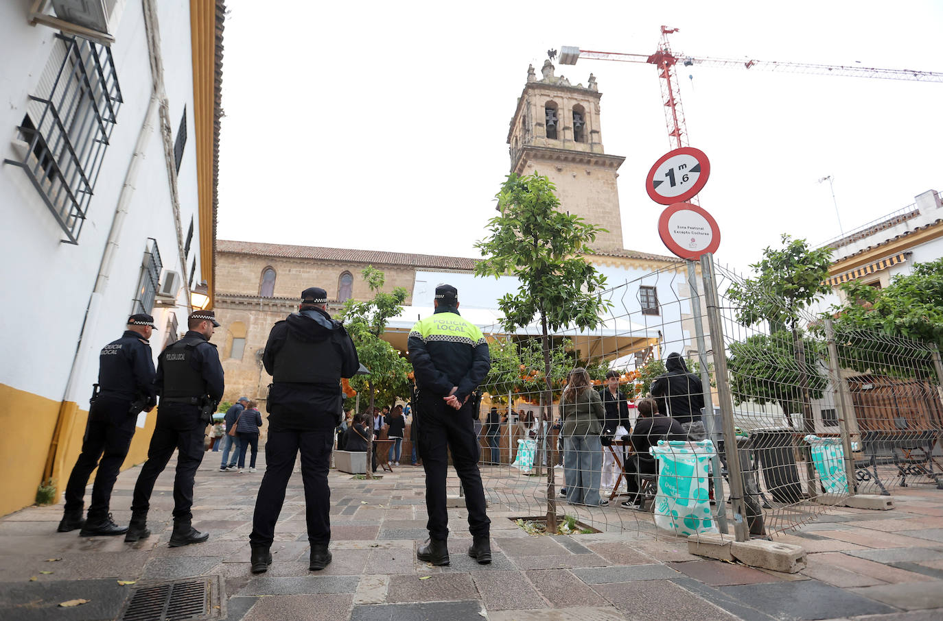 La seguridad en el comienzo de las Cruces de Mayo, en imágenes