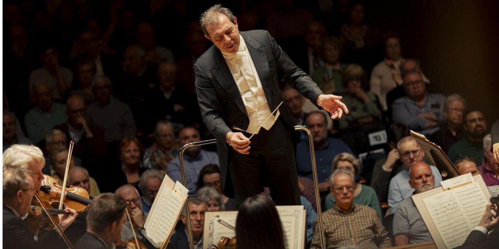 Gatti y la Staatskapelle sientan cátedra con Schumann