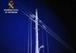 La Guardia Civil  sorprende a dos hombres mientras robaban cable telefónico en Guadalajara