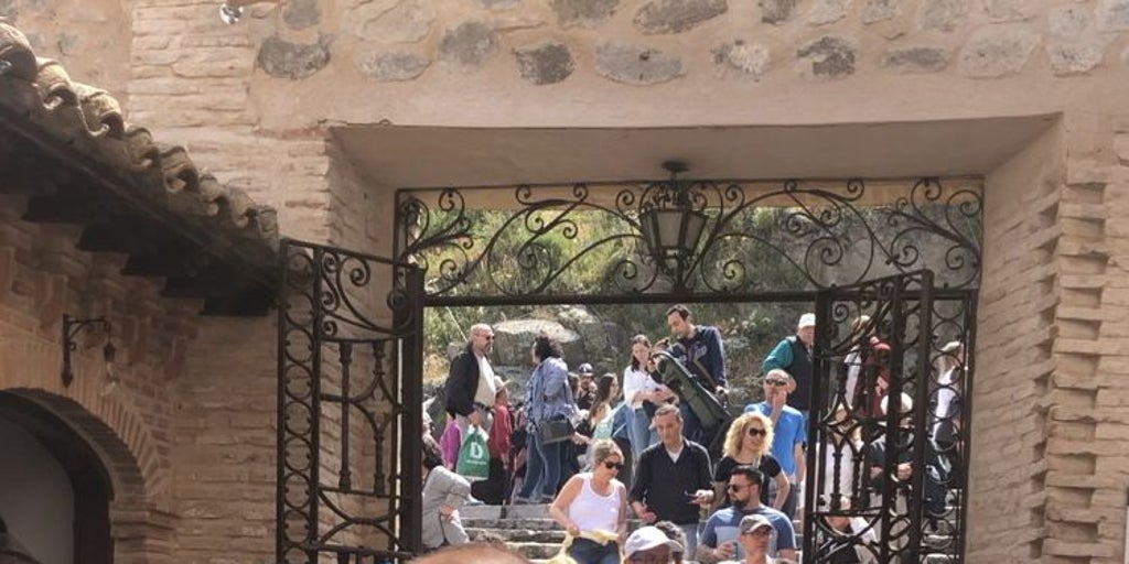 La romería del Valle de Toledo: entre la devoción, la política y el reguetón