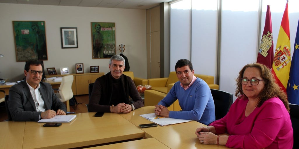 Junta y Ayuntamiento de Casarrubios del Monte destacan el gran crecimiento industrial y económico del municipio