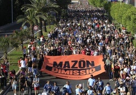 Pancarta de «Mazón dimisión» en la segunda mayor romería de España, la Santa Faz de Alicante