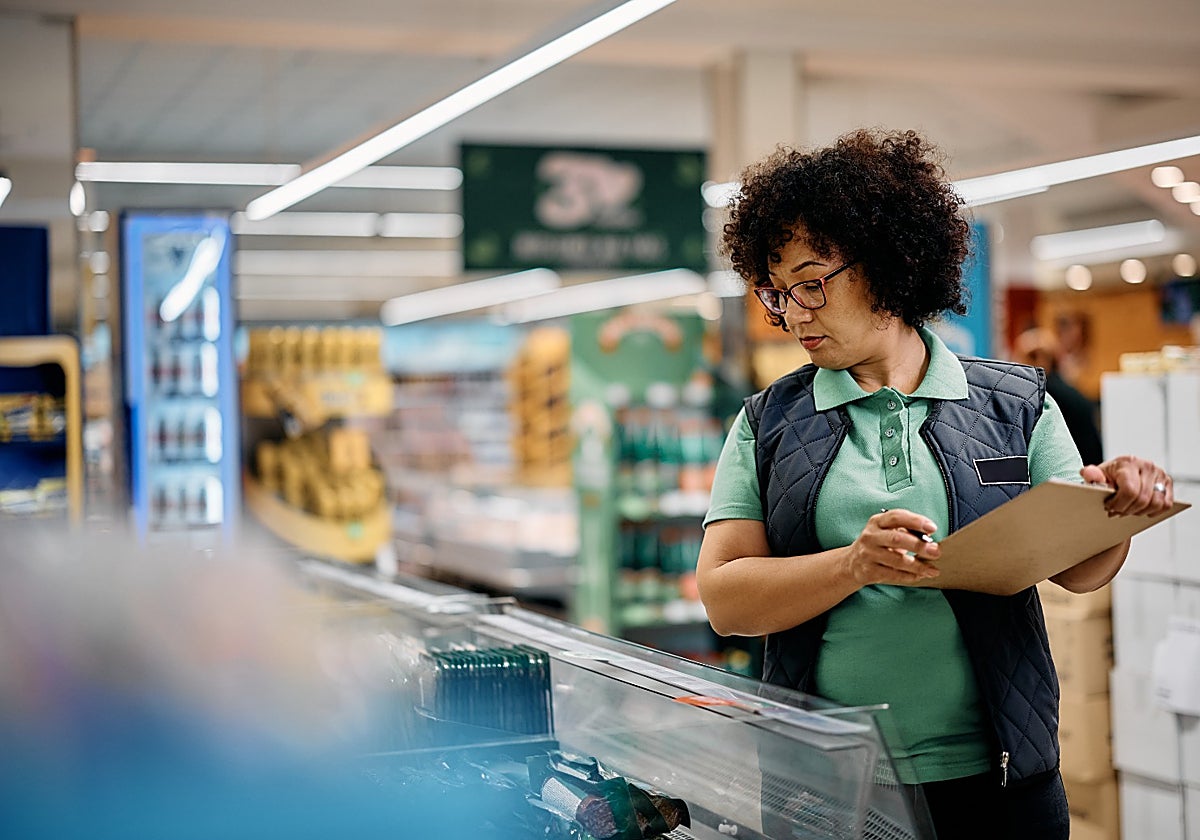 Consumo inspeccionará alrededor de 1.200 alimentos en tiendas y mercados de abastos en toda Andalucía