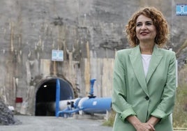 María Jesús Montero vuelve a usar los recursos públicos para hacer campaña andaluza desde la inauguración de unas obras hidráulicas en Sevilla