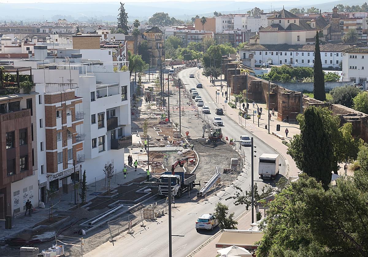 El avance de las obras de la Ronda del Marrubial es claramente visible
