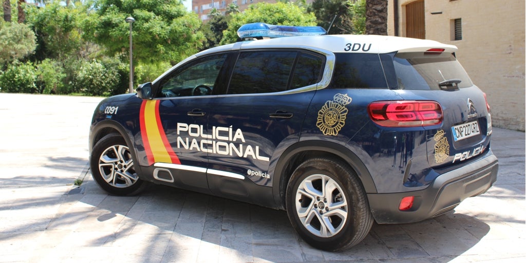 Cuatro detenidos por extorsión con amenazas de muerte a un hombre hasta que les dio 4.000 euros