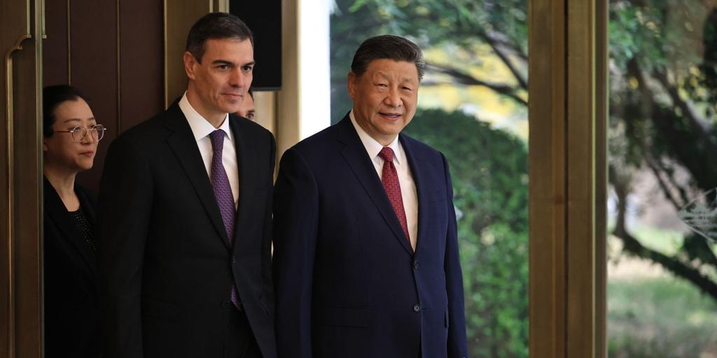 El Gobierno promete una agenda «ambiciosa» con China hasta 2028
