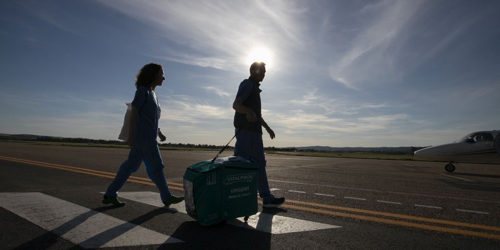 El vuelo del trasplante en Córdoba: un viaje de la luz que se apaga a la que renace