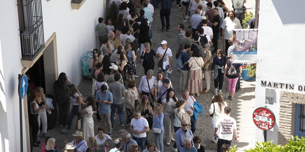 Lo que un turista dice asombrado de los Patios de Córdoba: «No es sólo ver el patio y las flores, sino ver cómo se vivía antes»