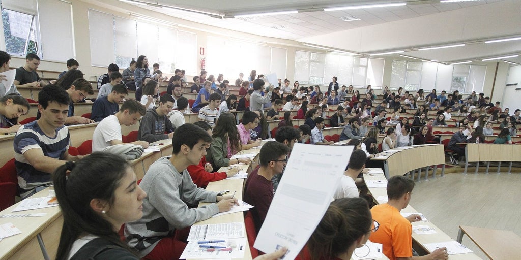 Consulta aquí el calendario para la Selectividad (PAU) de este 2025 en Galicia