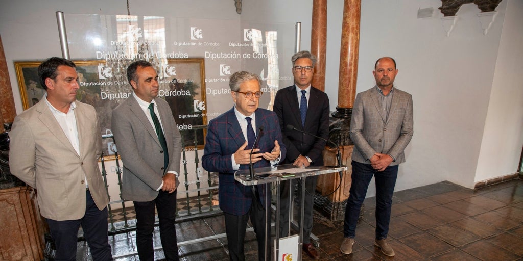 Las diputaciones de Córdoba y Granada reclaman de nuevo la conversión en autovía de la N-432