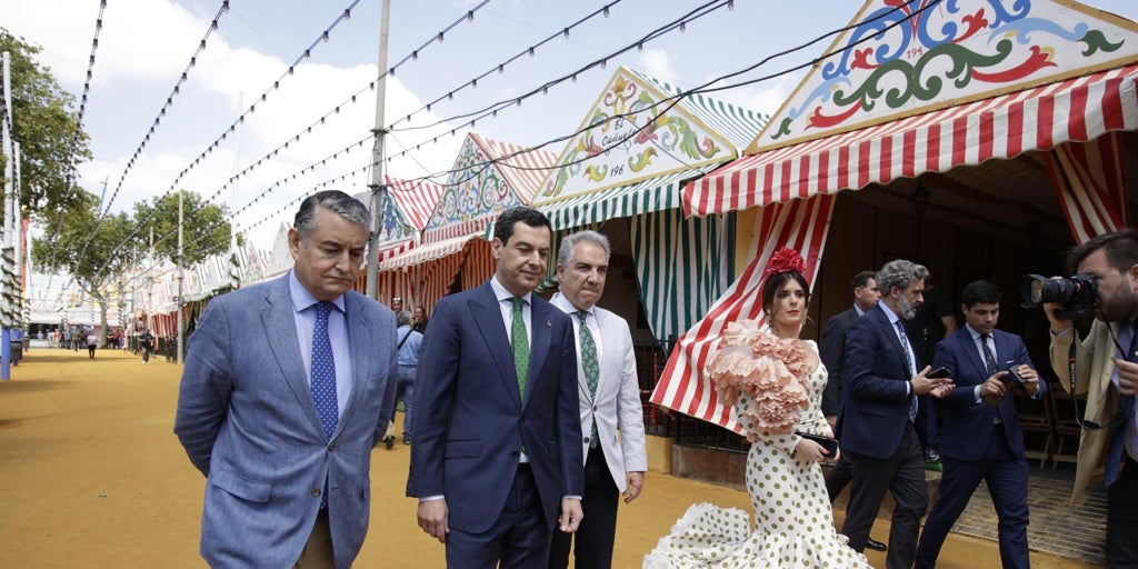 Juanma Moreno, contundente tras el apagón y el caos ferroviario: «España ha dejado de funcionar»
