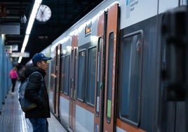 El billete sencillo en Barcelona empieza el traspaso al sistema T-mobilitat