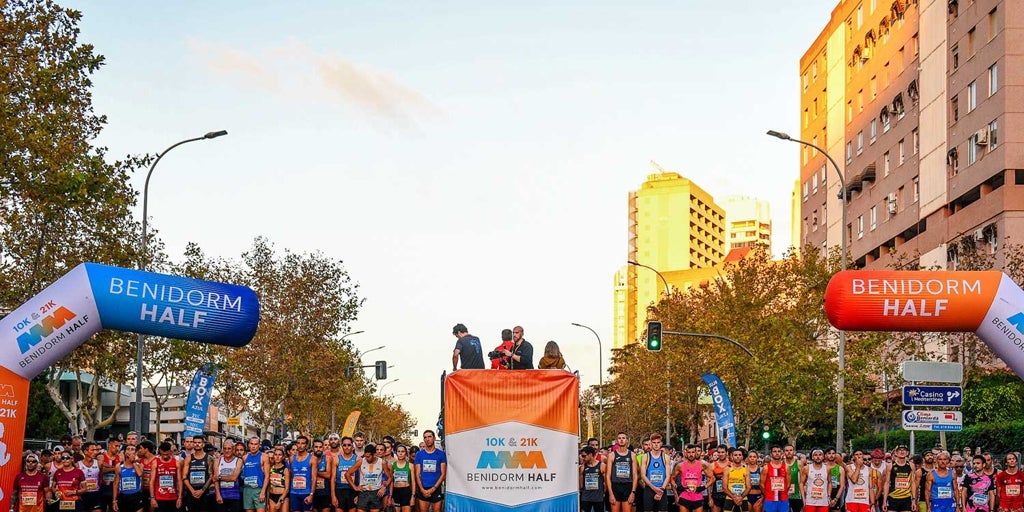 La Benidorm Half 2025 ya alcanza los 4.000 inscritos a falta de más de seis meses para la prueba