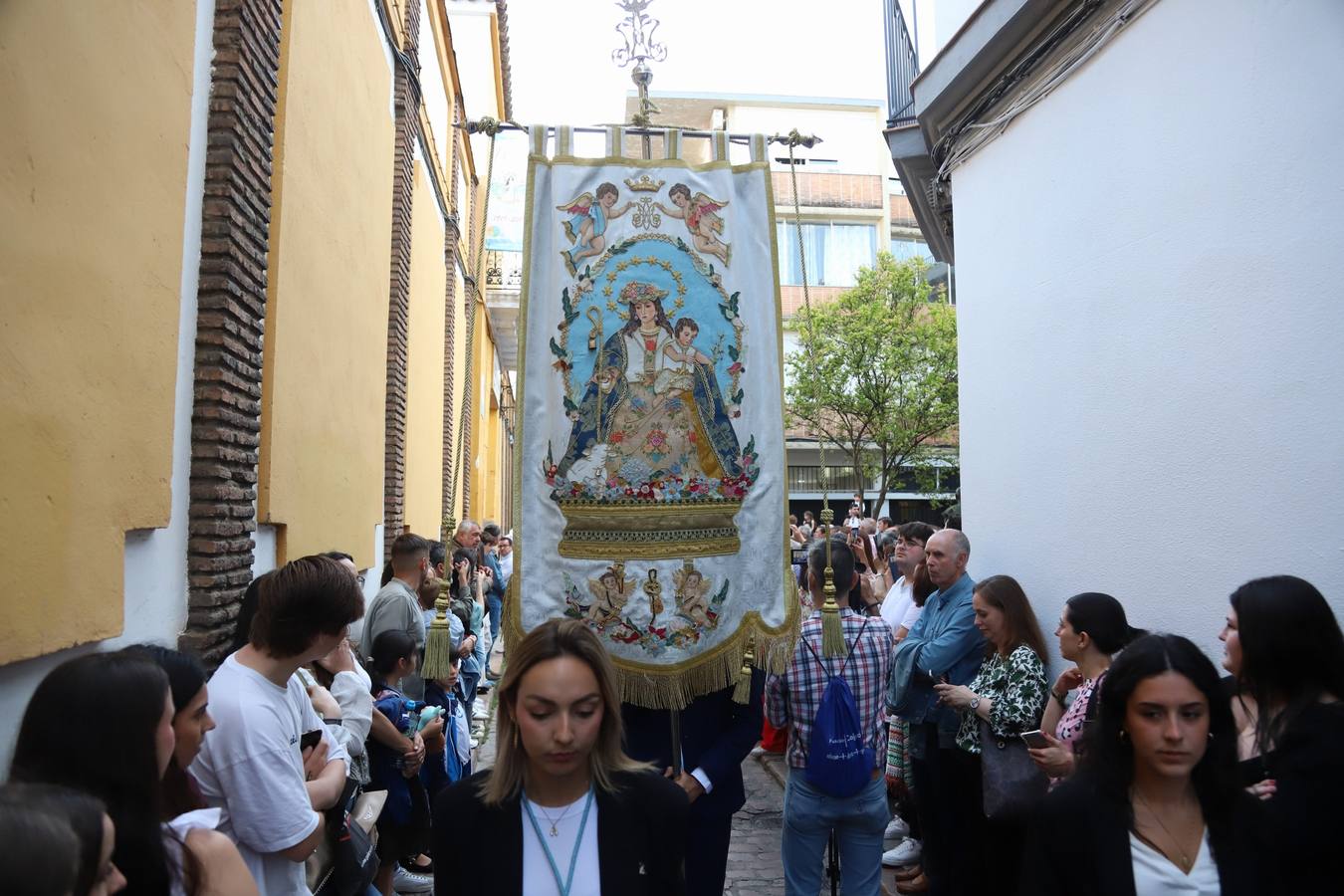 La procesión infantil y juvenil de la Divina Pastora de Córdoba, en imágenes