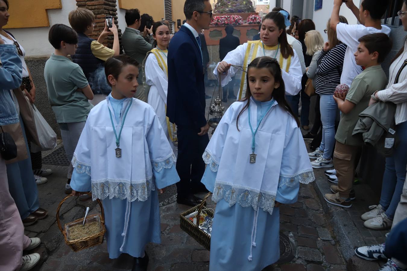 La procesión infantil y juvenil de la Divina Pastora de Córdoba, en imágenes