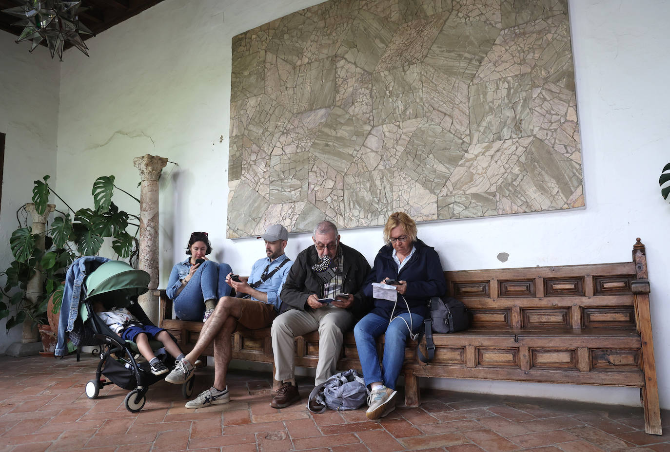 Los patios del Palacio de Viana de Córdoba, en imágenes