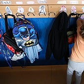 Madrid adelanta el pago de las becas comedor: las familias vulnerables recibirán las ayudas al inicio de curso