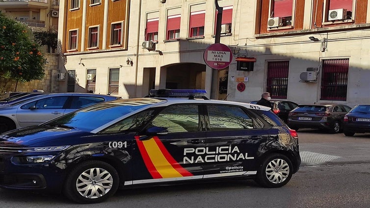 Detenido un empresario por la muerte del trabajador que se precipitó al vacío desde el tejado de una nave