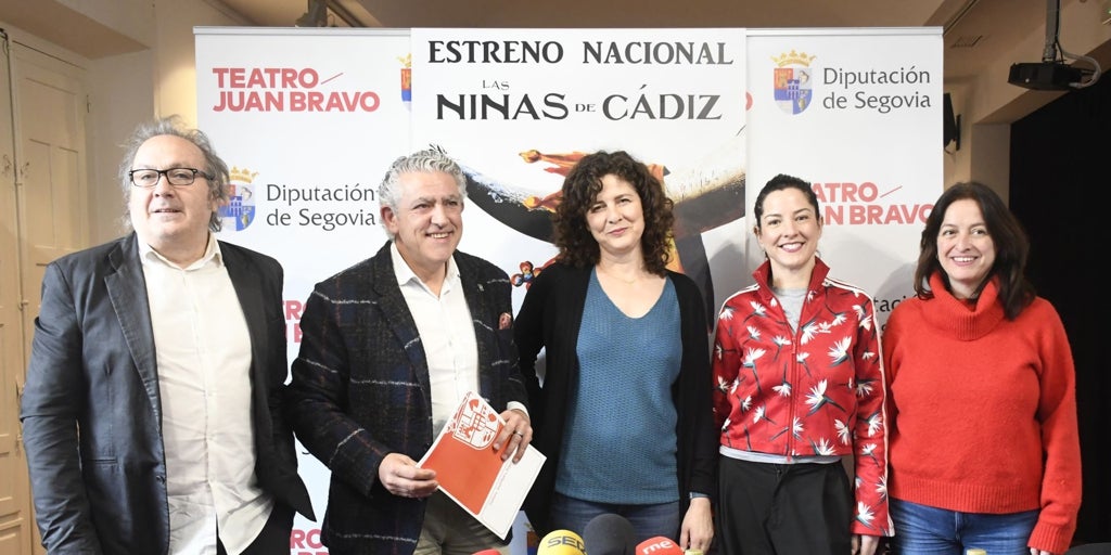 El Teatro Juan Bravo de Segovia acoge viernes y sábado el estreno nacional de 'La Reina Brava' de Las Niñas de Cádiz