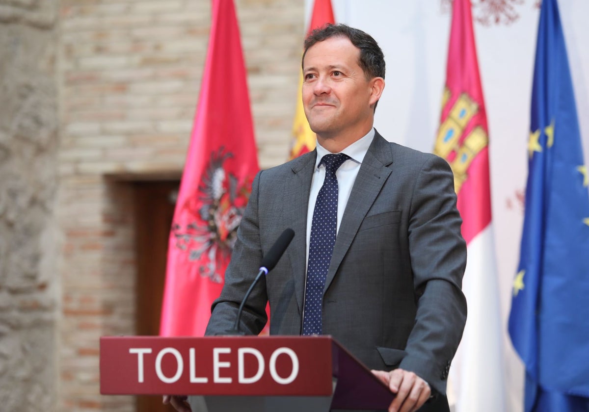 Carlos Velázquez durante su intervención en el Ayuntamiento de Toledo