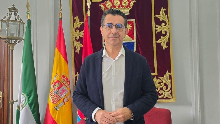 «Sufrimos un bloqueo político por parte de María Jesús Montero»