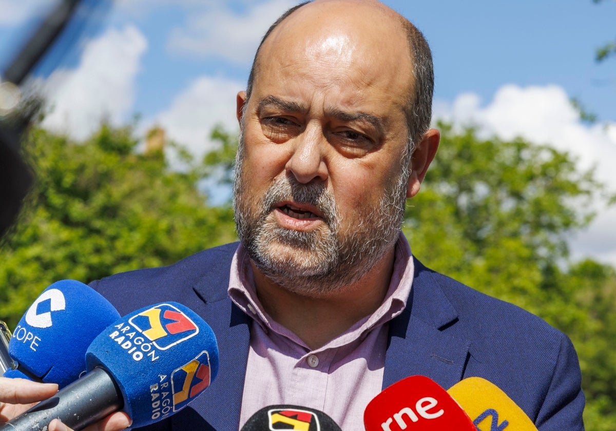 Carlos Arrazola, en declaraciones a los medios