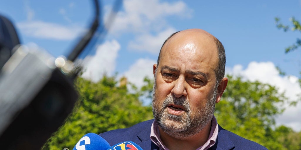 La CHE destaca que el año hidrológico está siendo «muy bueno» en cuanto a reservas, pero «laborioso» por las tormentas