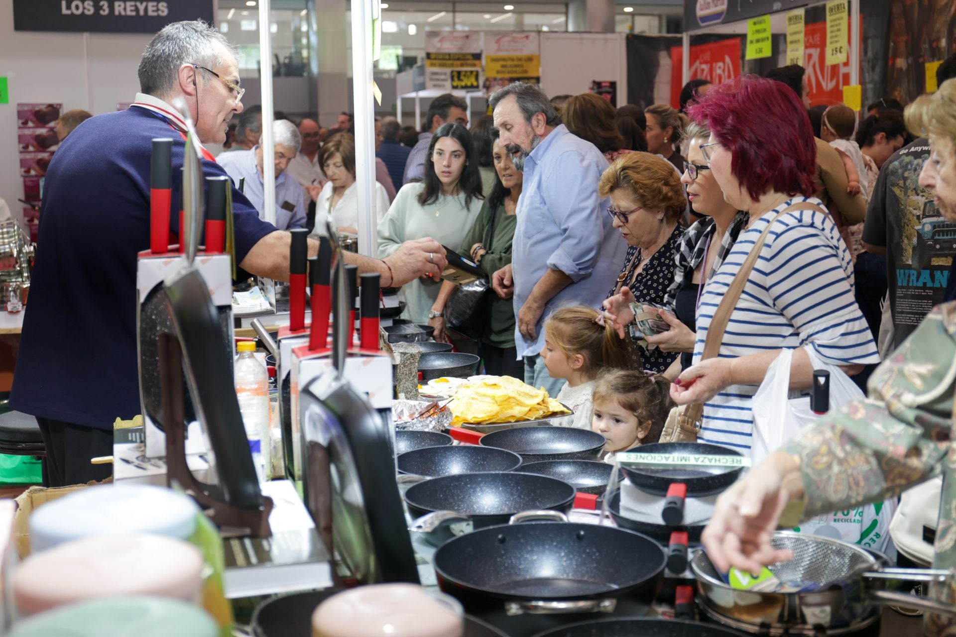 En imágenes, las mejores gangas de la Feria &#039;outlet&#039; de Córdoba