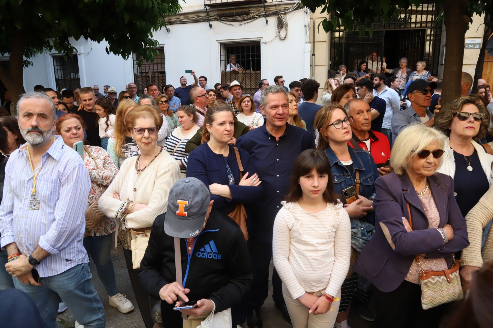 Las mejores imágenes de la sobria y elegante procesión de San Rafael por Córdoba