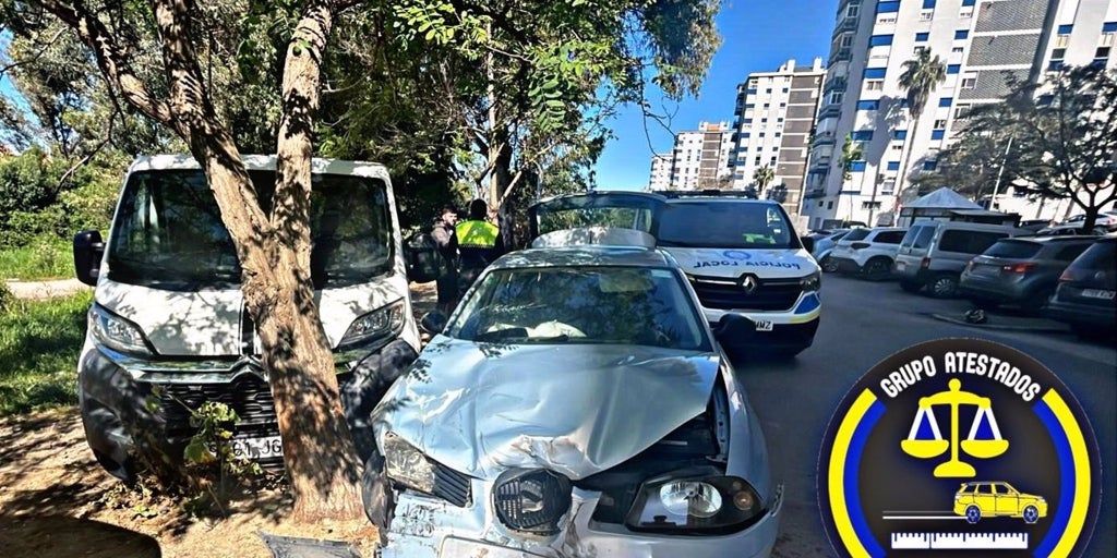 Un conductor ebrio, sin carnet y sin seguro provoca un accidente en Algeciras