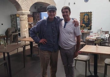 El actor Jeremy Irons disfruta de Córdoba y su gastronomía