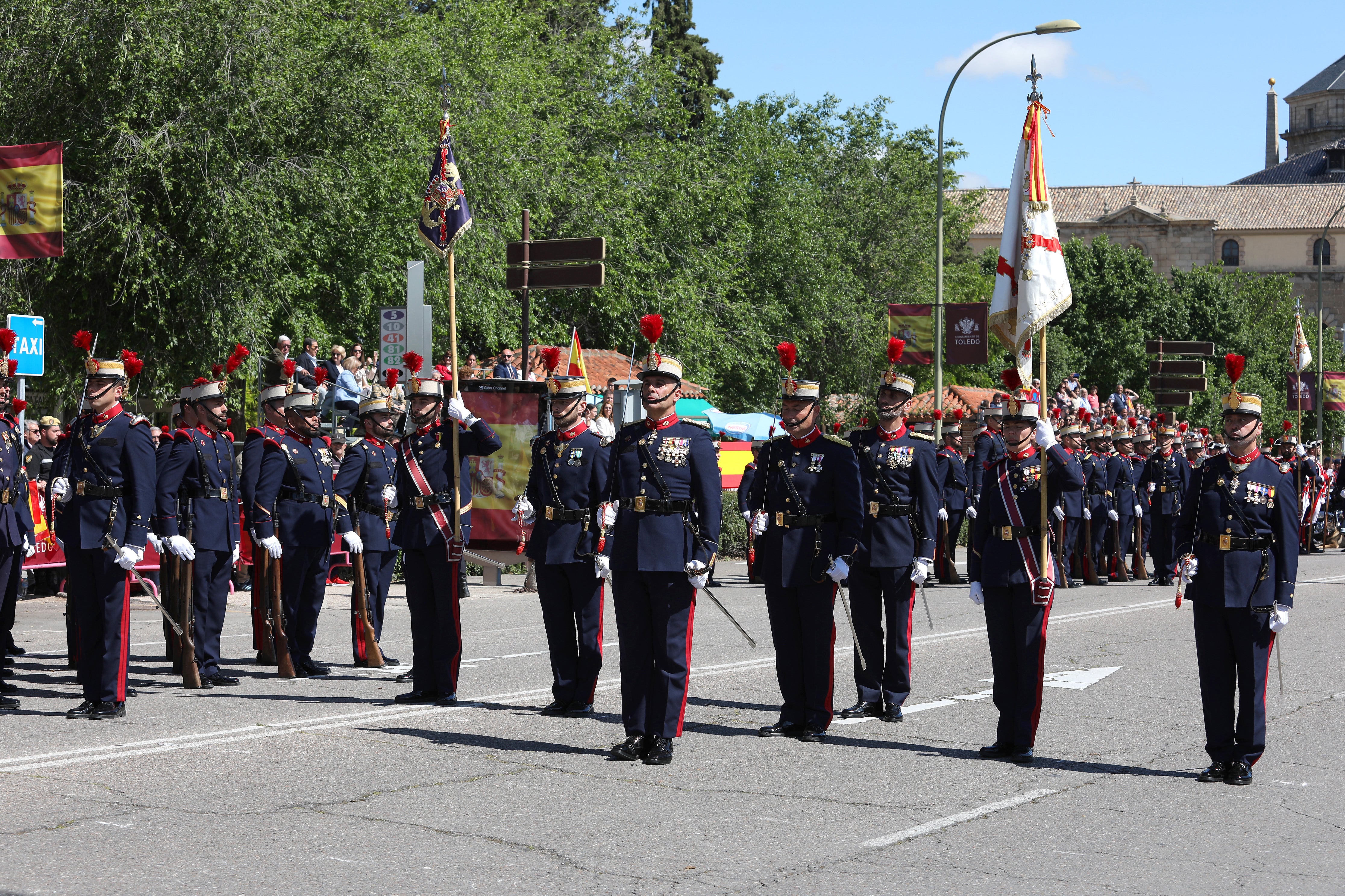 Las imágenes de la despedida de la Guardia Real de Toledo