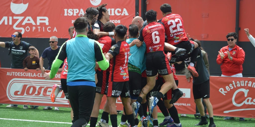 El Salerm Puente Genil hace historia y sella su ascenso a Segunda RFEF