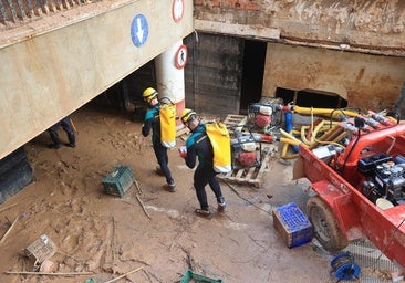 Guardias civiles denuncian la «vergüenza» del reparto de medallas por la dana: «No pisaron el barro»