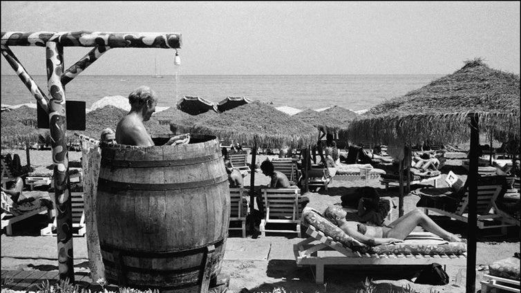 Más de cien imágenes inéditas de la Málaga de los 60 salen a la luz gracias al fotolibro de Jürgen Schadeberg