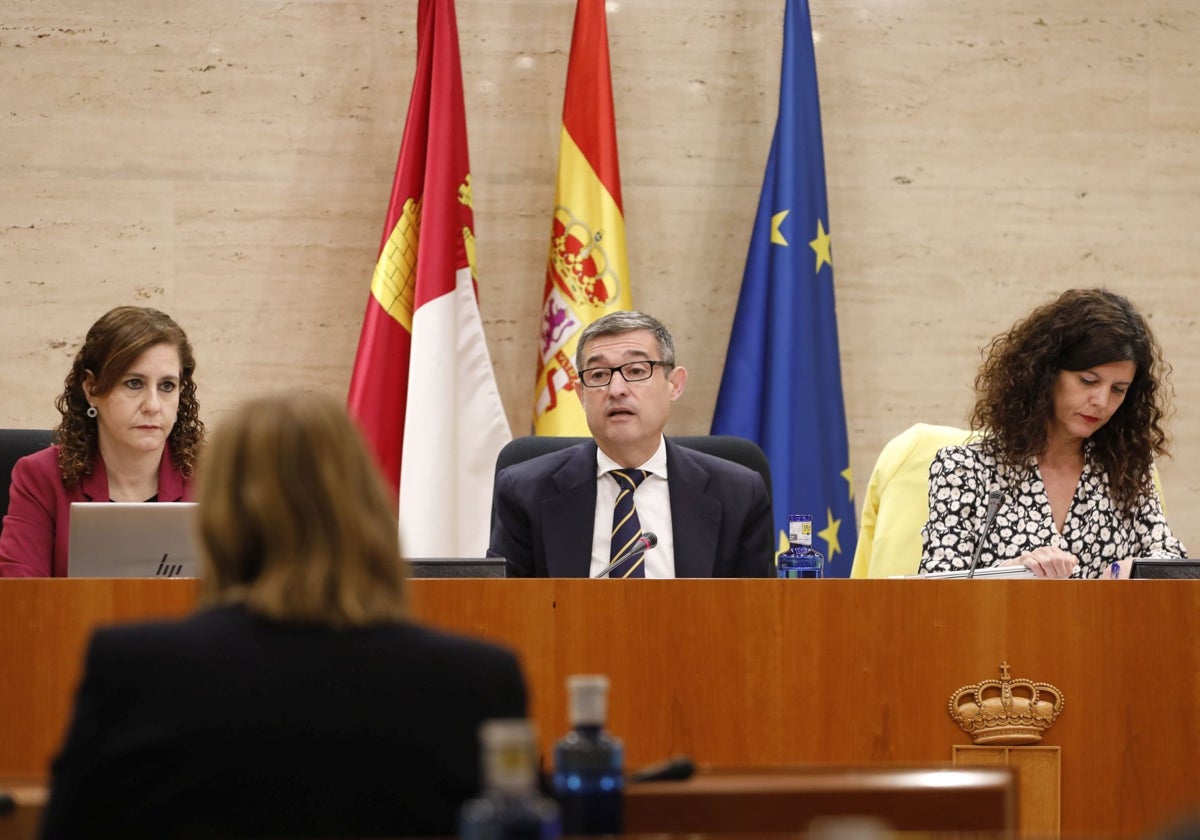 Fernando Muñoz durante su comparecencia ante la comparecencia en la Comisión de Asuntos Generales