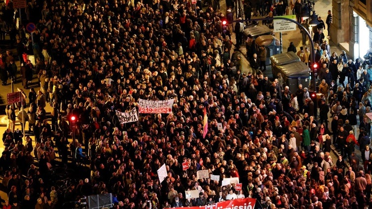Convocan huelga general el 29 de mayo para pedir responsabilidades por la dana en Valencia